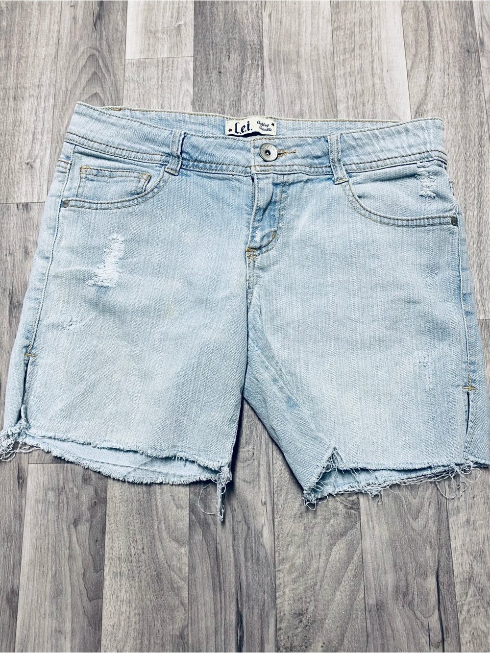 lei Light Wash Distressed Denim Shorts - Pale Blue